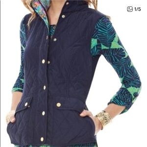 Lilly Pulitzer Navy Getaway Vest M